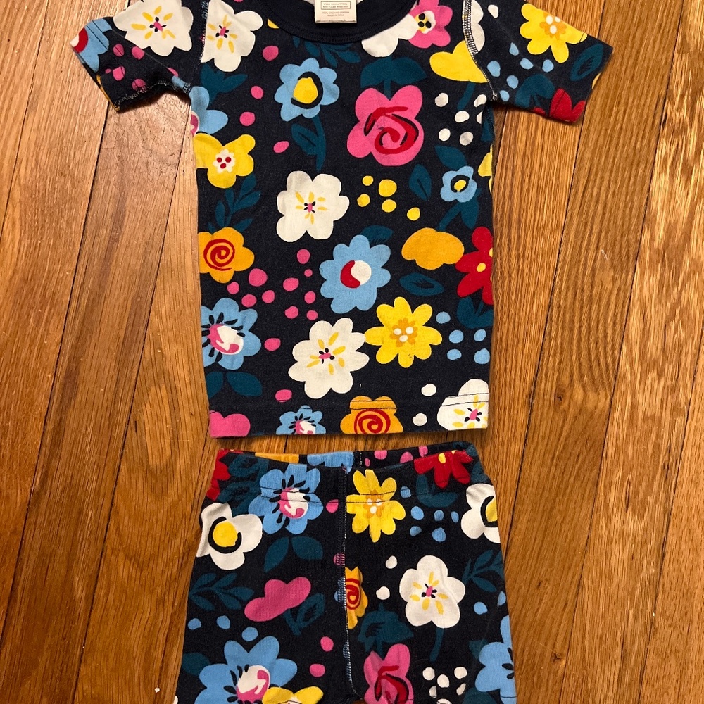 Hanna Anderson flower print pajamas